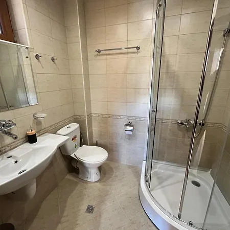 в село - комплекс божидарица 4а Progled