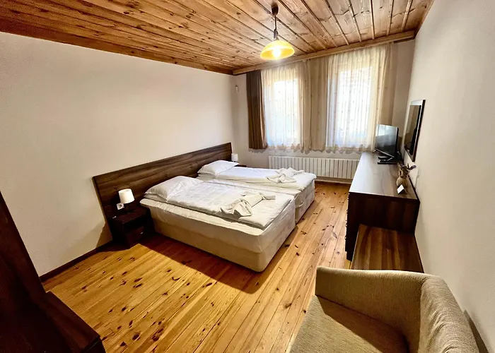 в село - комплекс божидарица 4а Guest house 4*